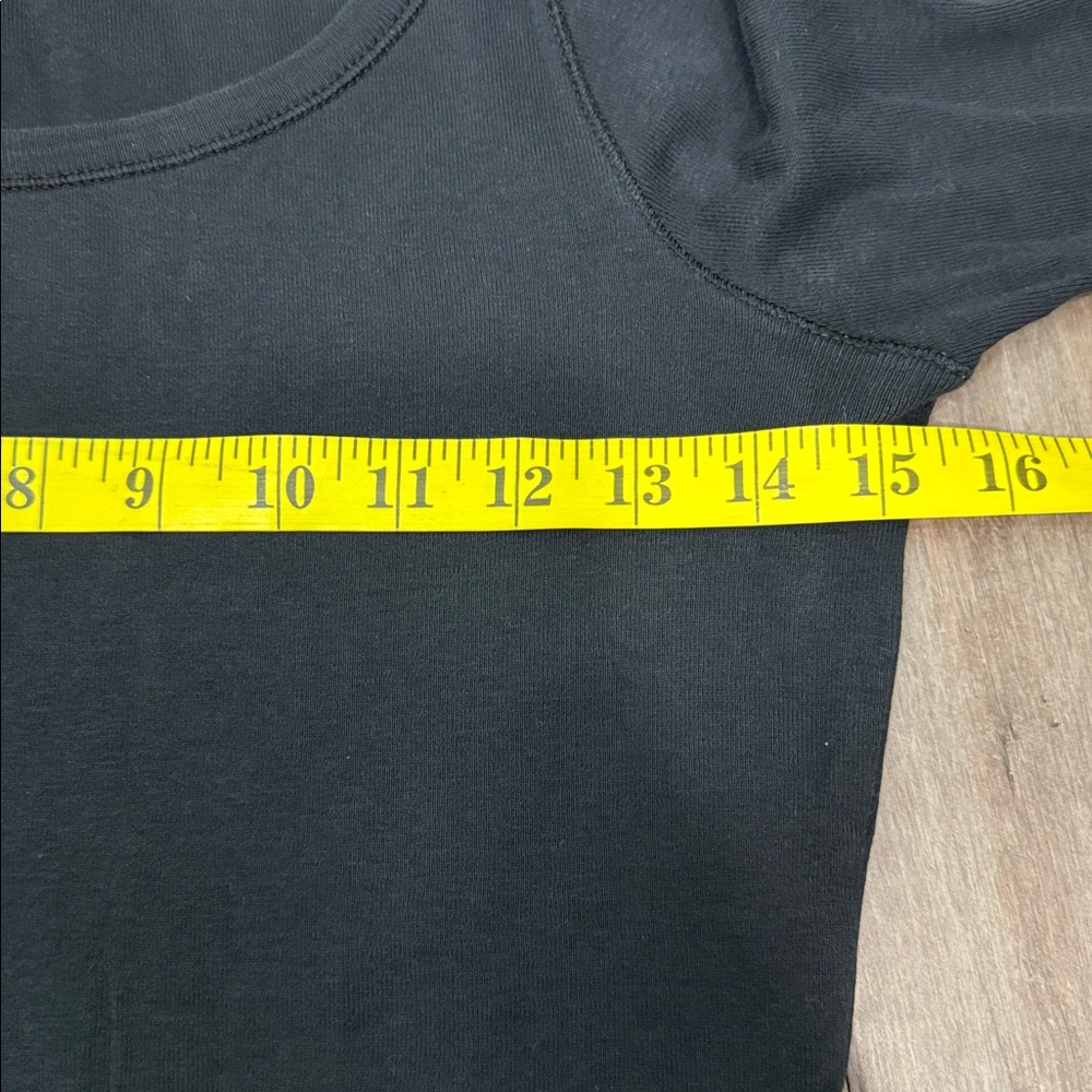 Burberry Black Long Sleeve Top with Checkered Cuffs - Picture 9 of 10